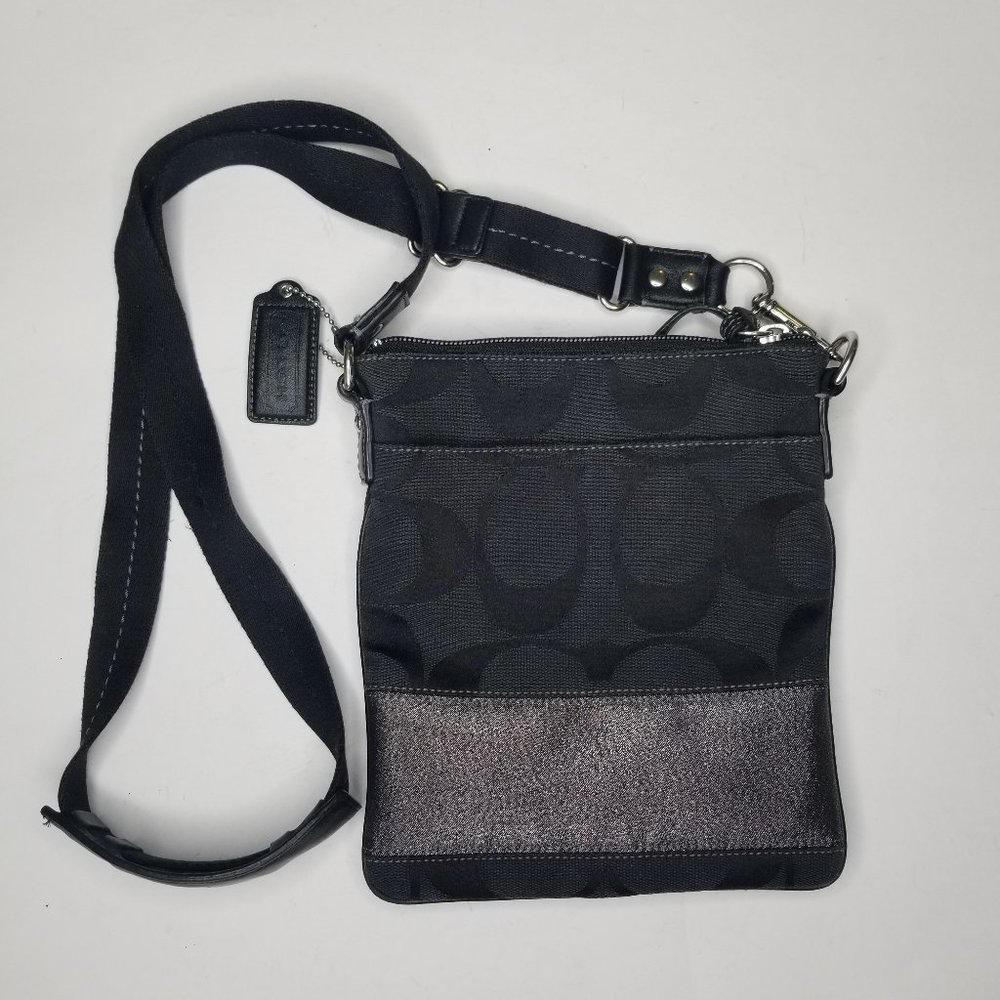 COACH Signature Crossbody Purse F0867-42029